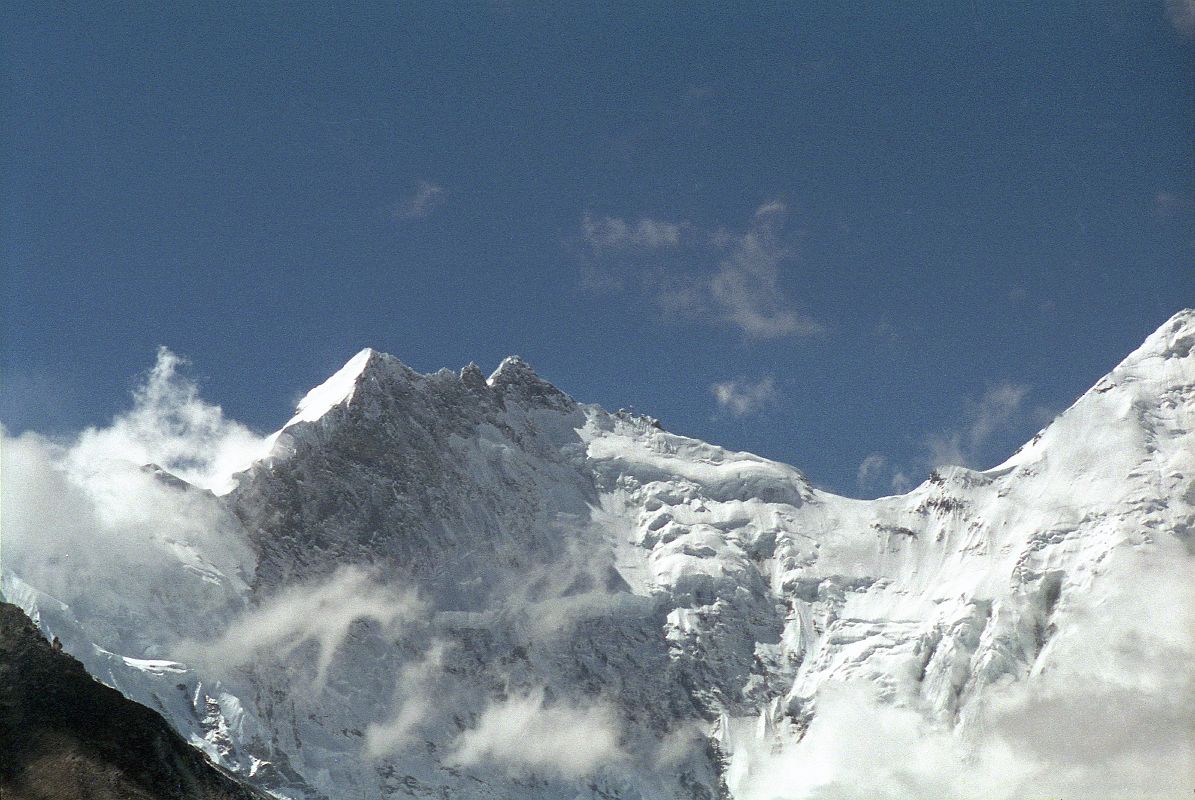 11 6 Lhotse East Face Close Up From Just Before Hoppo Camp